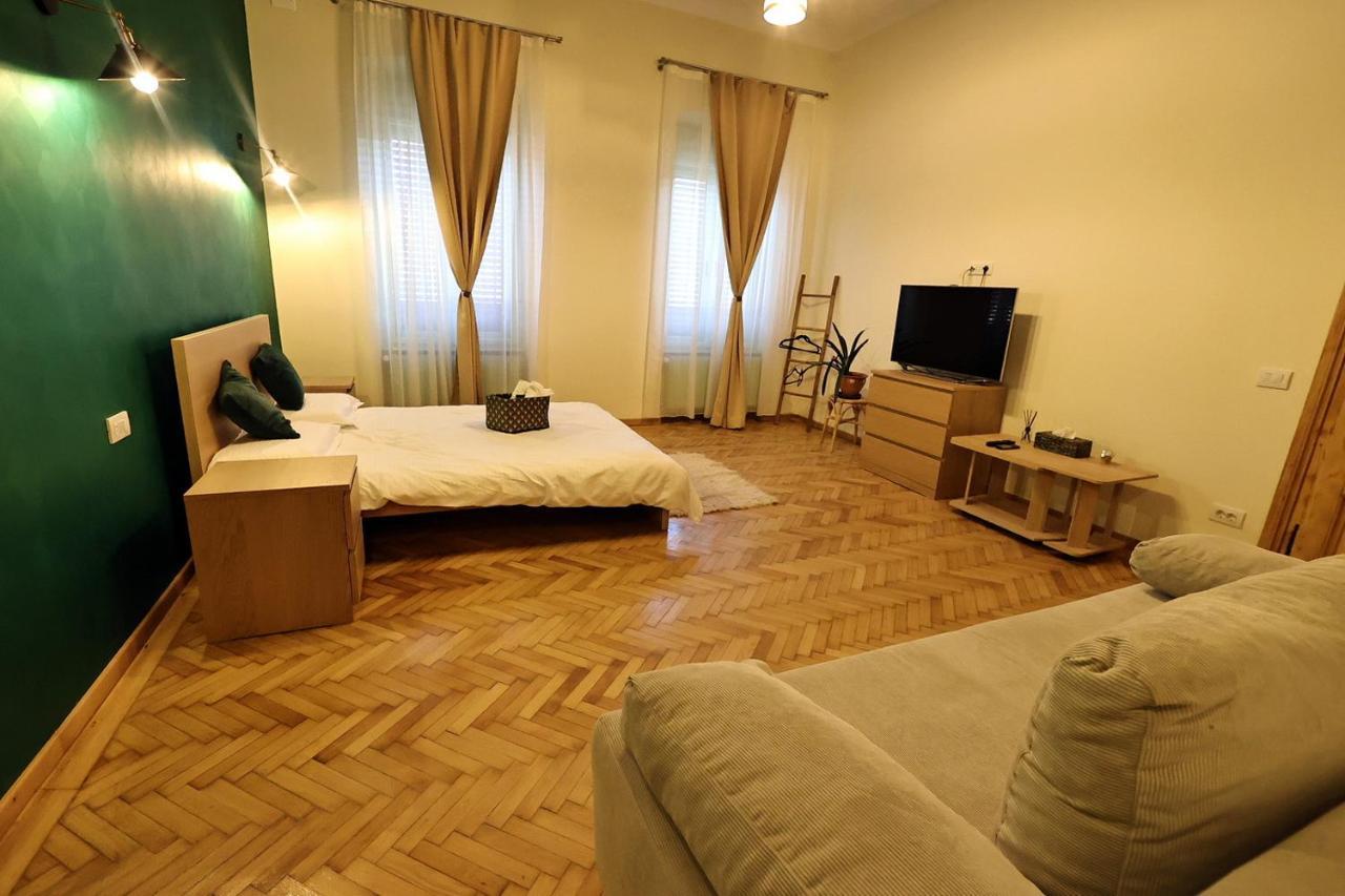 Branko'S Residence Timisoara Ngoại thất bức ảnh